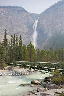 Yoho: Takakkaw Falls 381m high