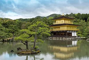 Religions: Temple of the Golden Pavilion, Kinkaku-ji, Kyoto