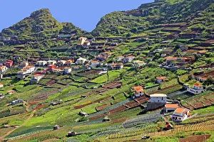Cabo: Terrassenfelder, Hcuser, Ort Cmara de Lobos, Sadkaste