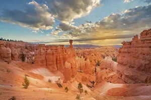 Adam Jones: Thor's Hammer at sunrise Bryce Canyon National Park, Utah