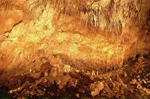 Limestones: Thouzon Cave, Provence, France