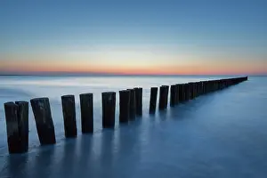 Groyne: Timber groyne on the Baltic Sea coast - Mecklenburg