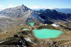 Rings: Tongariro NP, New Zealand. The Tongariro