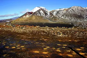 Rings: Tongariro NP, New Zealand. The Tongariro