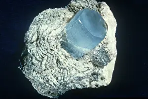 Matrix: Topaz in Celandite