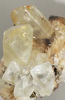 Orthorhombic: Topaz