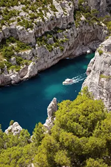 Waterway: Tour boat in the Calanques near Cassis