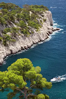 Waterway: Tour boat in the Calanques near Cassis