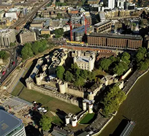 Fortresses: Tower of London (Her Majesty's Royal Palace and