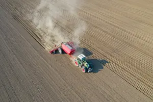 Farmer: Tractor plow