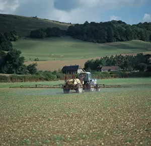 Weeds: Tractor and sprayer