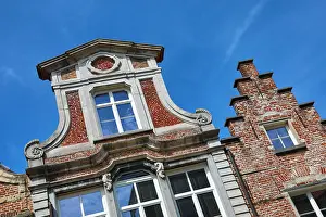 Roofs: Traditional architecture on the roofs of houses