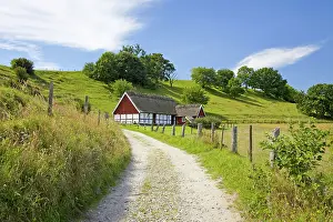 Cottages: Traditional farmhouse Broesarps backar