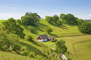 Cottages: Traditional farmhouse Broesarps backar