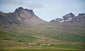 Bendjebar: Traditional Icelandic farm