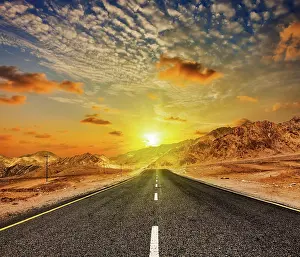 Jammu: Travel forward concept background, road in Himal