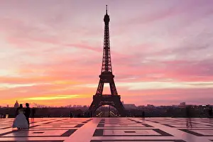 Landmarks: Trocadero with the Eiffel Tower, Paris, Ile-de-France