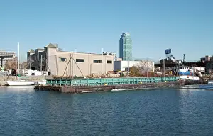 Recycling: Tug Pushing Recycling Barge on Newtown Creek, NYC