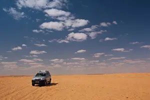 Tunisia: Tunisia, Ksour Area, Ksar Ghilane, 4x4 vehicle