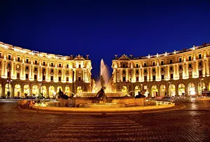 Piazza: Twilight in Piazza Republica, Rome, Lazio