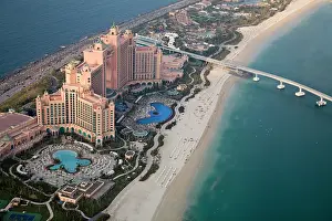 Emirates: UAE, Dubai. Aerial view of Atlantis Hotel