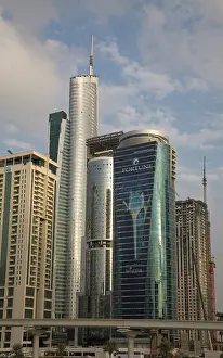 Emirates: UAE, Dubai, Marina. Almas Tower, Burj al