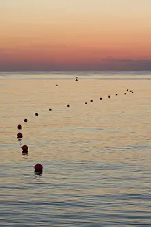 Emirates: UAE, Fujairah. Sunrise on a trail of marker