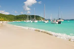 Dyke: UK, BVI, Jost van Dyke, White Bay. Popular