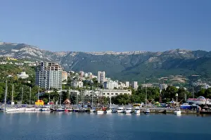 Rise: Ukraine, Yalta. Black Sea harbor view of