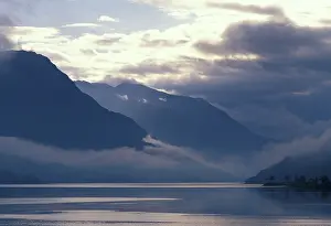 Waterway: United Kingdom, Scotland. Loch Duich