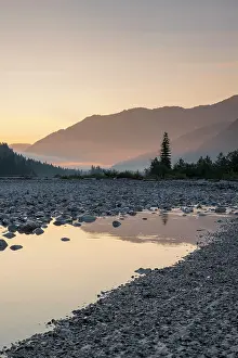 Lenggries: Upper Isar, Morning Mood, Vorderriss, Bavaria, Germany
