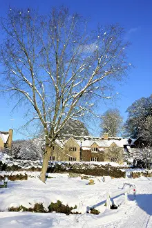 Slaughter: Upper Slaughter - covered in snow