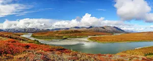 Brooks: USA, Alaska, Noatak National Preserve. Autumn colors