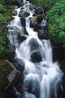 Bluffs: USA, Alaska - Waterfalls, Eielson Bluffs