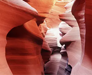 Arty: USA - Antelope Canyon - Navajo sandstone