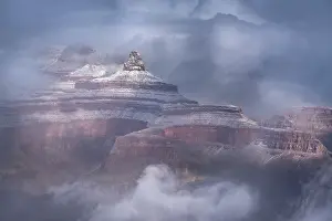 Grall: USA, Arizona, Grand Canyon National Park. Winter