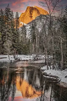 Dome: USA, California, Half Dome in Yosemite