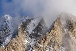 Storm: USA, Colorado, Gunnison National Forest. Autumn snowstorm on