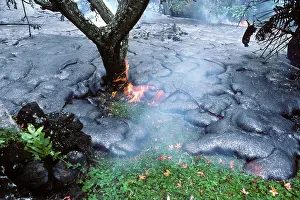 Volcanos: USA - Hawaii - Big Island - Eruption of the Pu'u
