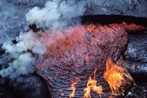 Fires: USA - Hawaii - Big Island - Eruption of the Pu'u