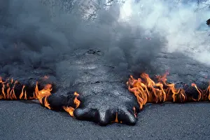 Fires: USA - Hawaii - Big Island - Eruption of the Pu'u