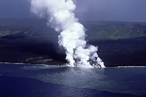 Volcanos: USA - Hawaii - Big Island - Eruption of the Pu'u