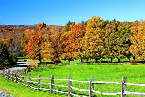 Wooden: USA, New England, Vermont countryside with curved