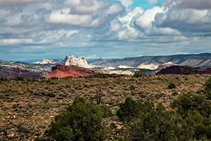 Ghost: USA, Utah. Big Water. White Ghost Hoodoo