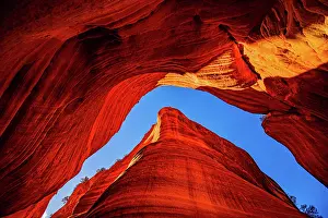 Utah: USA, Utah, Kanab, Peekaboo Slot Canyon, Skylight