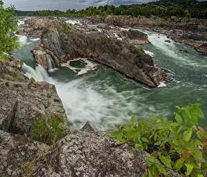 Virginia: USA, Virginia, waterfall on Potomac River, Great