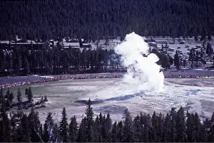 Spray: USA, Wyoming - Old / Olde Faithful Geyser