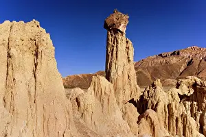 Luna: Valle de La Luna - bizarre eroded clay formations