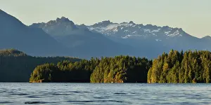 Tofino: Vancouver Island. Waters of Clayoquot Sound
