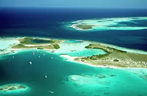 Roques: VENEZUELA - Los Roques, Aerial view of Islands & Lagoons